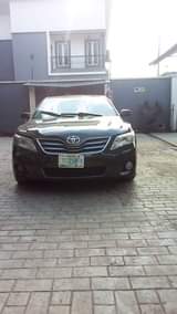 A picture of 2010 Toyota Camry 2010
