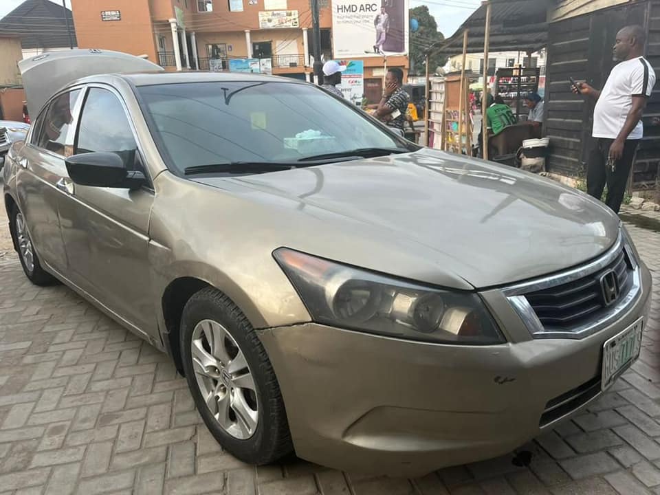 A picture of Honda Accord 2009