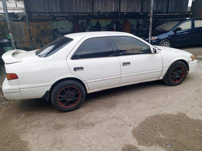 A picture of Clean Toyota Camry 2002