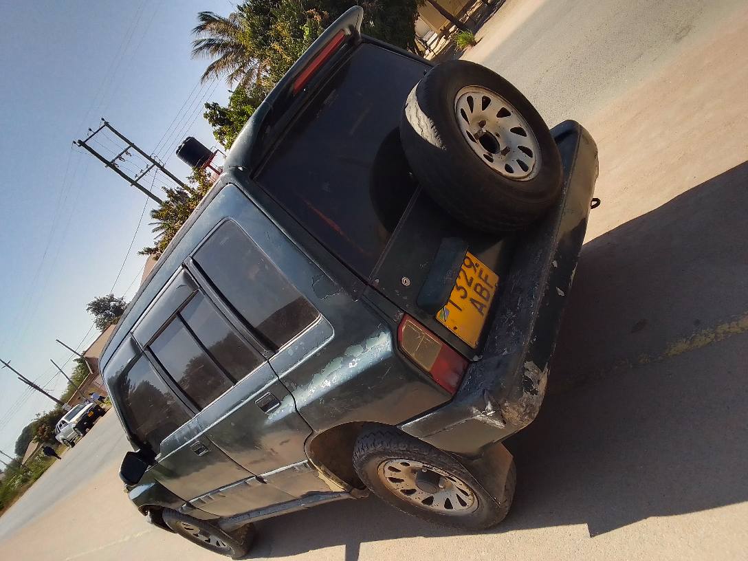 A picture of Suzuki escudo