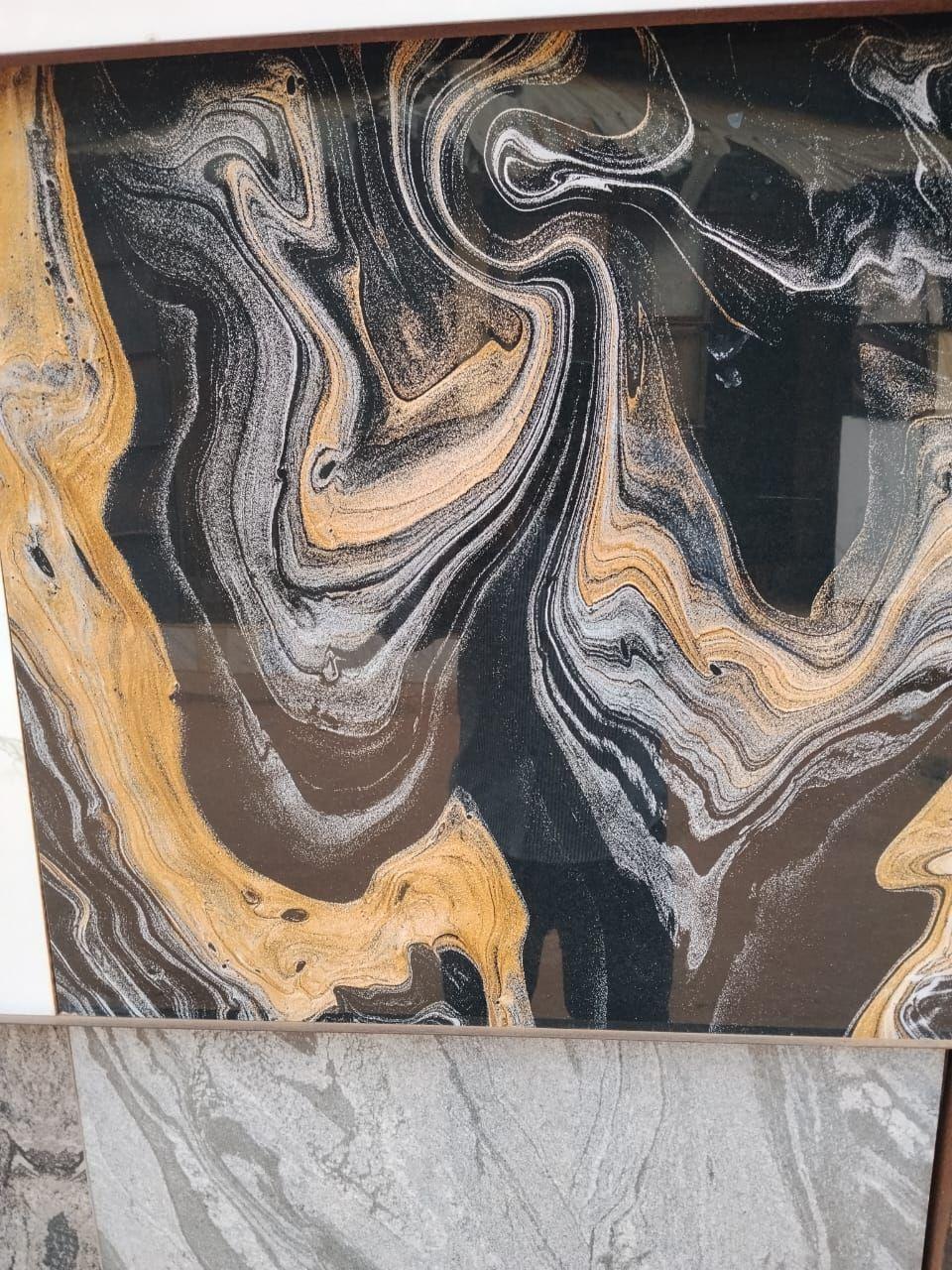 A picture of Tiles