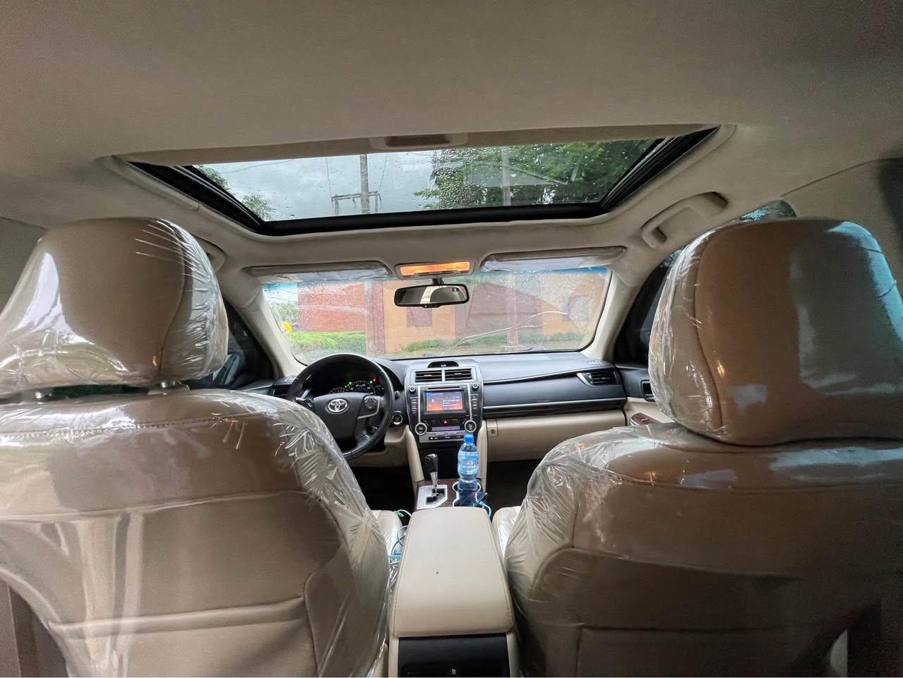 A picture of 2012 Toyota camry xle for sale