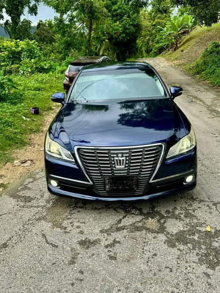 saloon cars