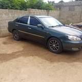 A picture of Toyota Camry 04 model