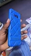 A picture of S8 samsung
