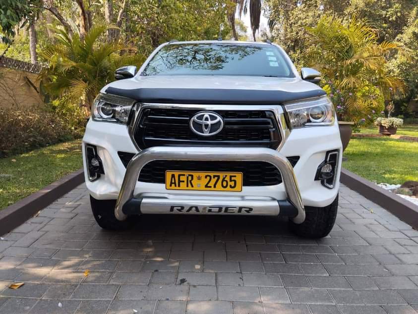 used toyota hilux