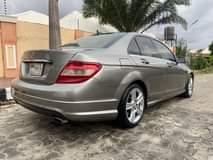 A picture of Mercedes Benz c300 2011