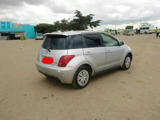 used toyota ist