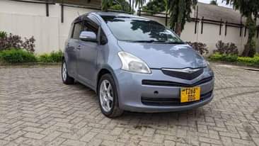 A picture of Toyota Ractis