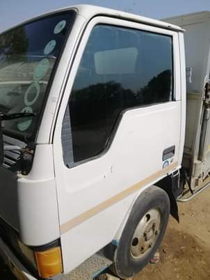 used mitsubishi canter