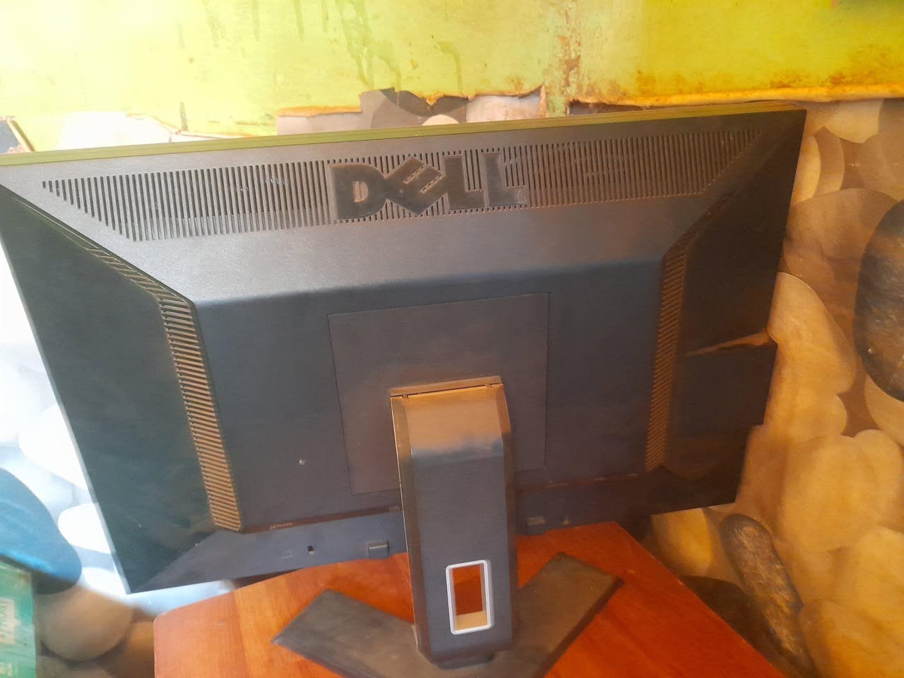 A picture of Monitor 19inch