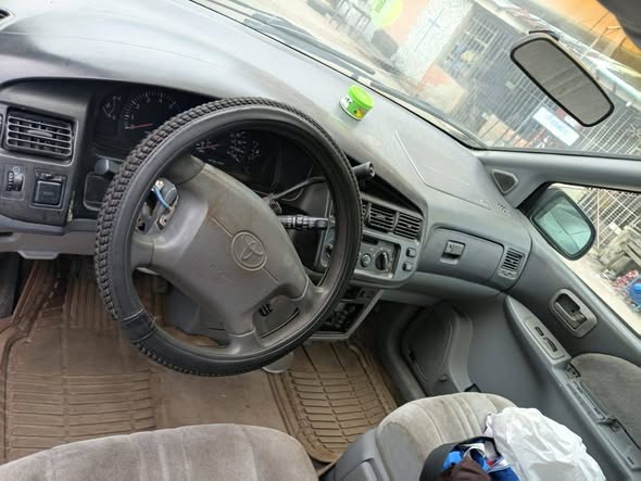 A picture of Toyota Sienna