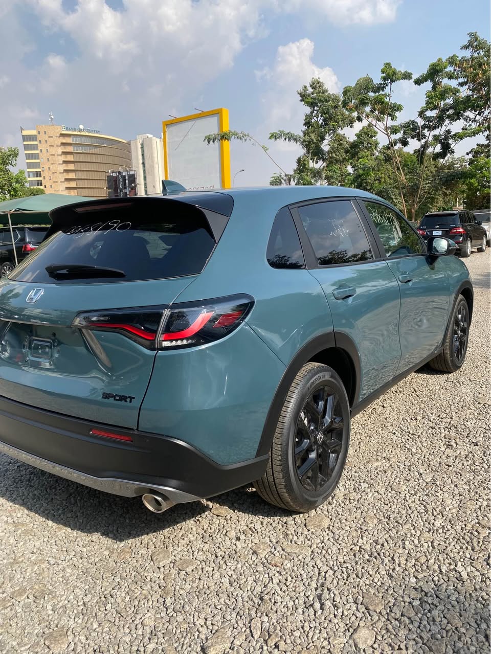 A picture of RAMADAN LADAKH 2025 HONDA HR V FOREIGN USED 08067097135