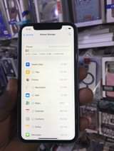 A picture of Phone 11 128gb Battery Life 73 Face ID 980k