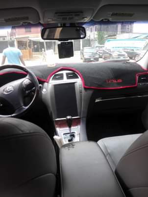 A picture of Lexus Es 350 2012