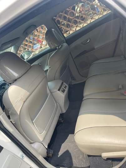A picture of DISTRESS SALES DISTRESS SALES 2010 TOYOTA VENZA DIRECT TOKUNBO ACCIDENT