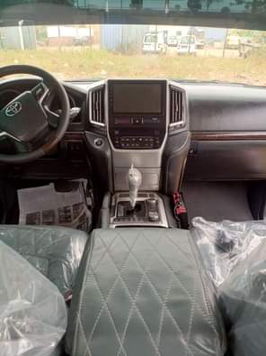 A picture of 2015 Upgraded to 2023 Toyota Landcruiser 37m net price Abuja