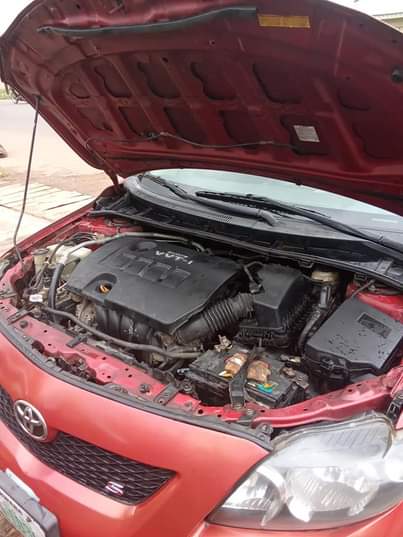 A picture of TOYOTA COROLLA SPORT 2010