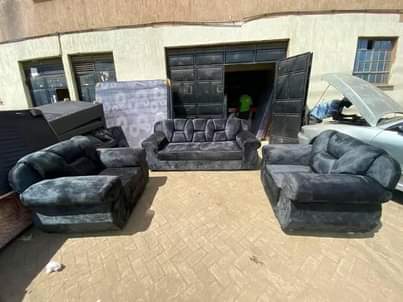 A picture of  Beautiful Sofa set for sale Moden design super comfy