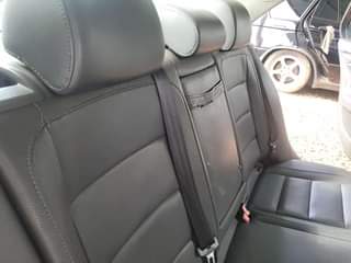 A picture of Volkswagen Jetta 05