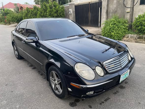 A picture of Belgium Standard Mercedes Benz E Class