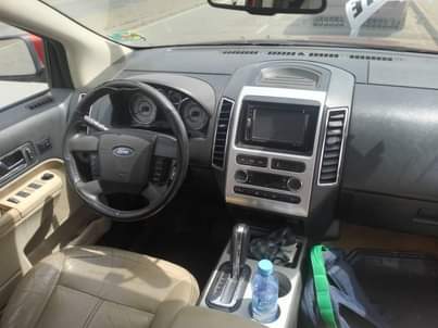 A picture of 2008 09 Ford Edge functioning very normal Contact Metrobarbershop 08026203341
