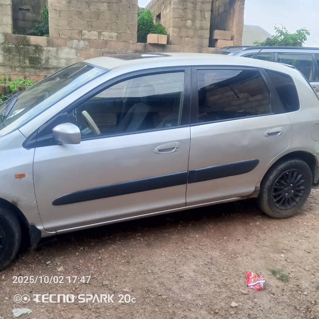 A picture of Manual Honda Civic