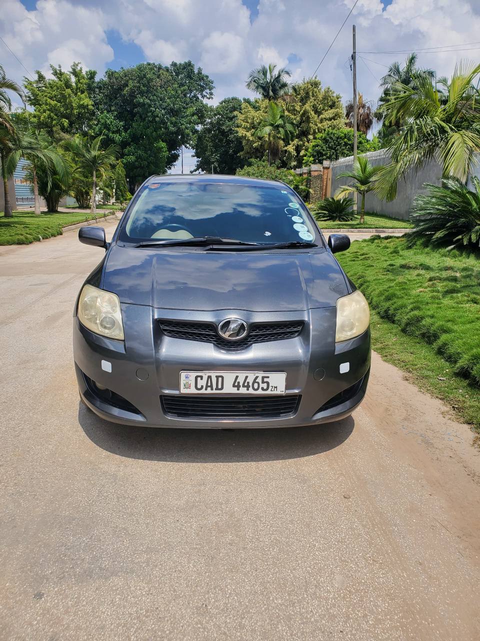 toyota auris