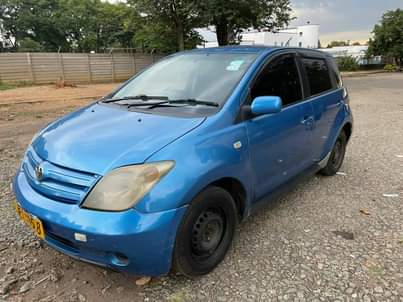 used toyota ist