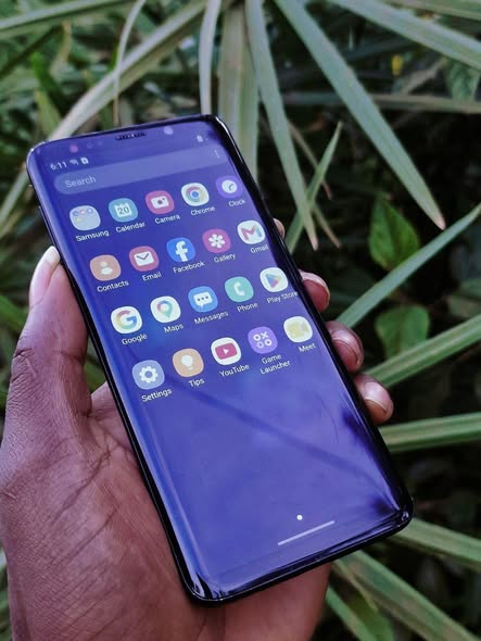 A picture of Sumsung Galaxy S9