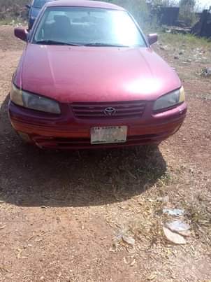 A picture of Toyota Camry pencil light