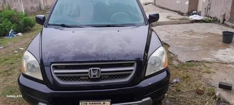 A picture of HONDA PILOT JEEP