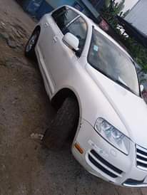 A picture of 2006 Volkswagen Tuareg