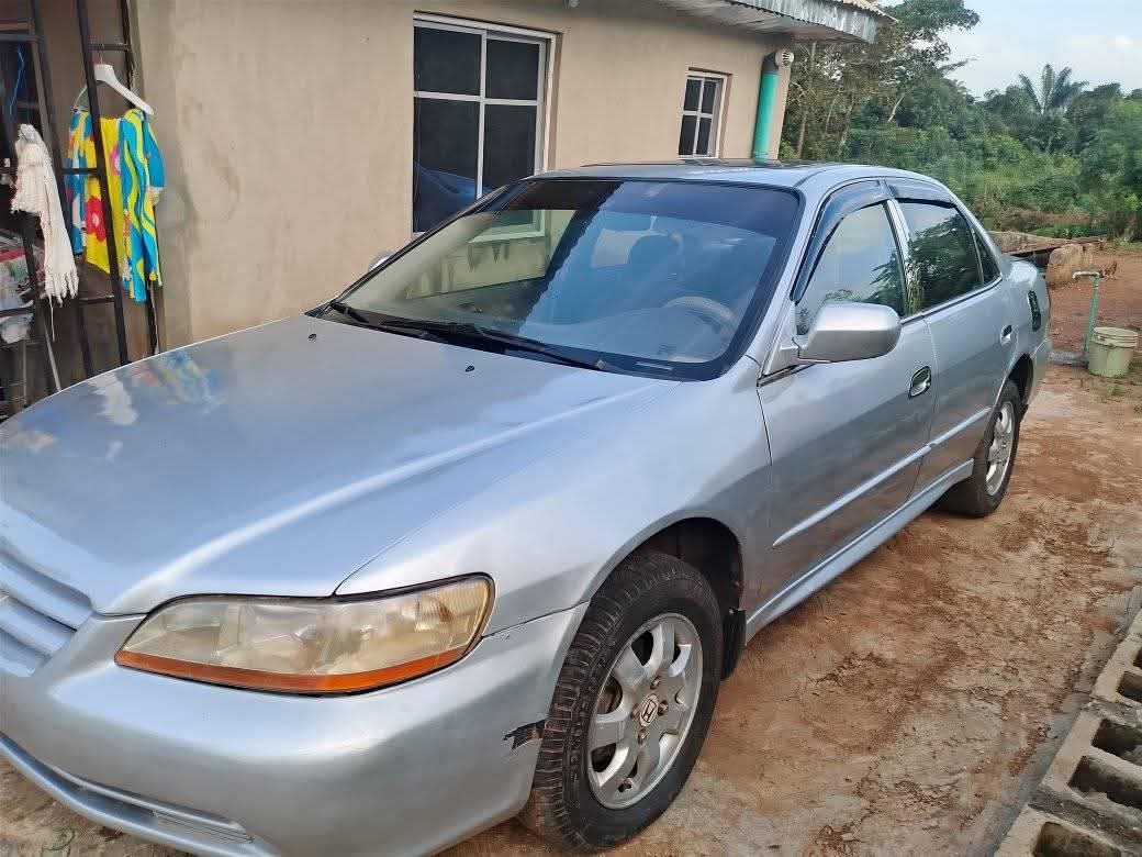 A picture of 2002 Honda accord