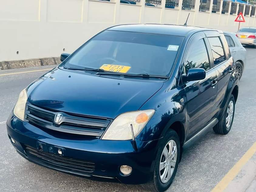 A picture of Toyota IST inauzwa