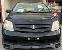 A picture of TOYOTA IST