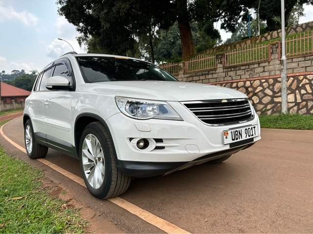 A picture of Volkswagen Tiguan Model 2008 32M 0705176582