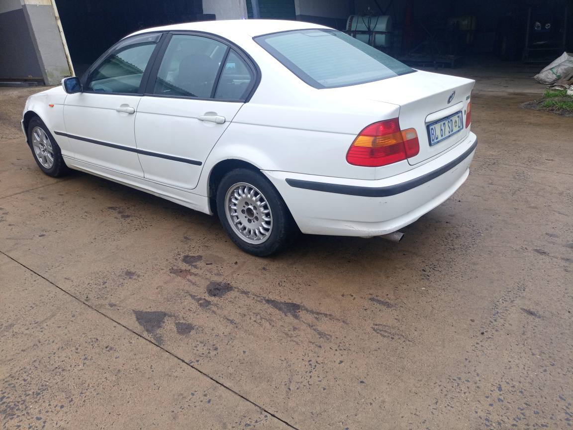 bmw 318i