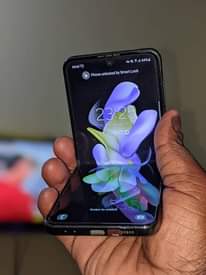A picture of SAMSUNG Z FLIP 4 5G