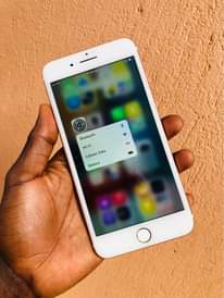 A picture of iPhone 7 Plus 32Gb at 270k