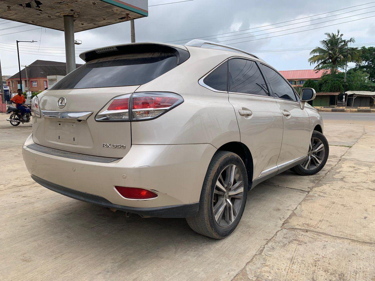 A picture of First body registered Lexus Rx350 2015 Full Option