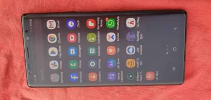 A picture of Samsun galaxy note 9 08033414100