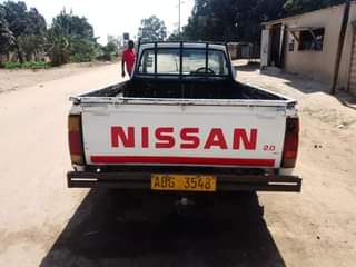 used nissan hardbody