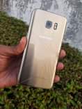 A picture of SAMSUNG GALAXY S7 EDGE .. ....100 000 