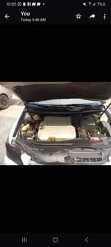 A picture of Toyota Avalon 2011
