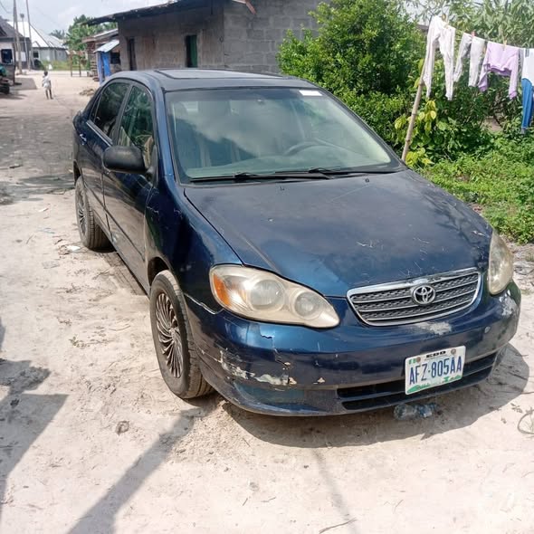 A picture of 2004 Toyota Corolla