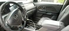 A picture of Honda pilot