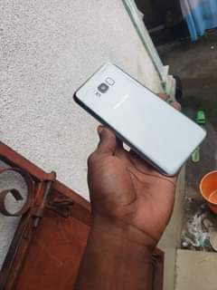A picture of Samsung s8plus