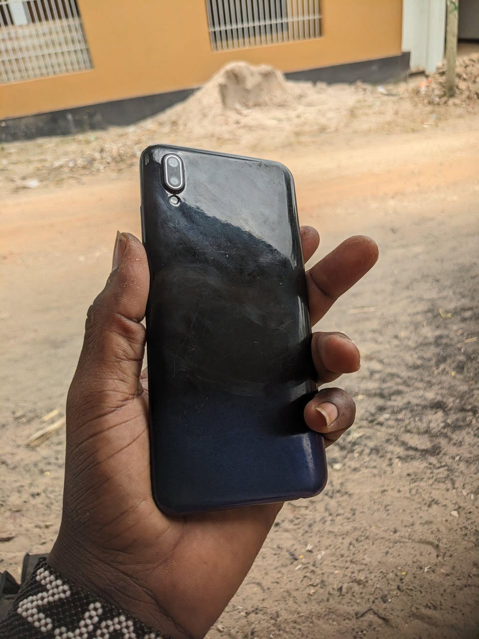 A picture of Vivo y93