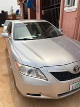 A picture of Toyota Camry 2010 model V6 engine